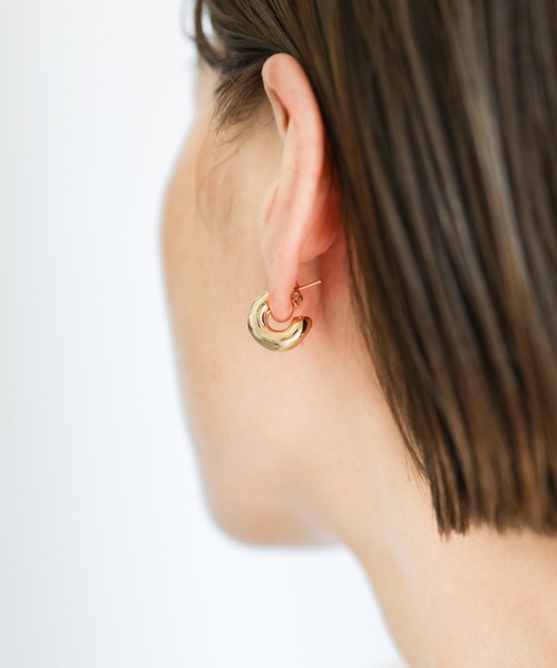 select MOCA（セレクトモカ）の「ハーフカットピンピアス（ピアス（両耳用）・レディース・シルバー/ゴールド・FREE）」の5枚目の写真