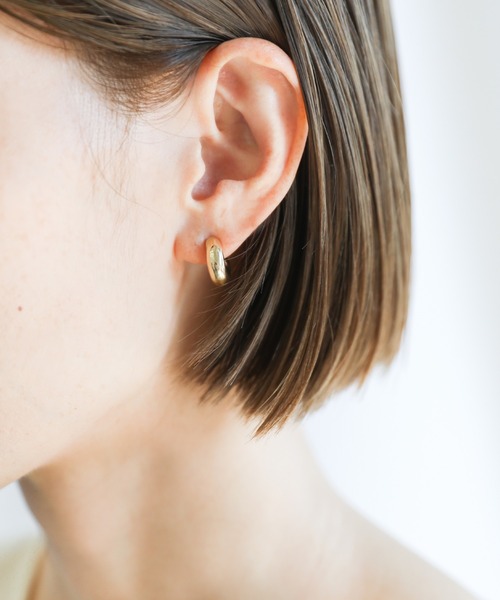 select MOCA（セレクトモカ）の「ハーフカットピンピアス（ピアス（両耳用）・レディース・シルバー/ゴールド・FREE）」の3枚目の写真