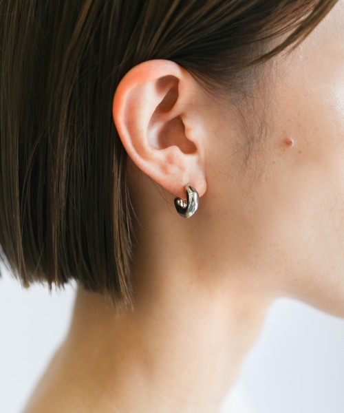 select MOCA（セレクトモカ）の「ハーフカットピンピアス（ピアス（両耳用）・レディース・シルバー/ゴールド・FREE）」の7枚目の写真
