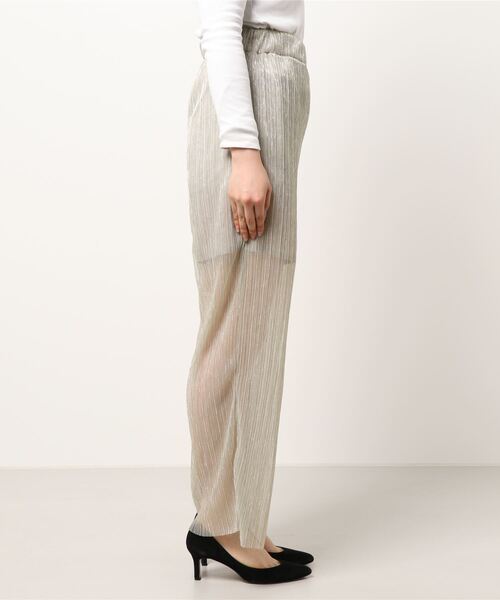 Chillfar（チルファー）の「シアープリーツパンツ（その他パンツ・レディース・シルバー/アイボリー・FREE）」の3枚目の写真