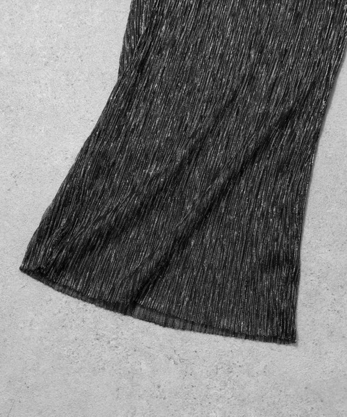 Chillfar（チルファー）の「シアープリーツパンツ（その他パンツ・レディース・シルバー/アイボリー・FREE）」の15枚目の写真