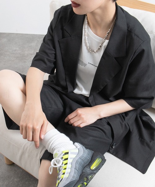 kutir（クティール）の「【セットアップ可能！】半袖ジャケット（テーラードジャケット・レディース・ライトグリーン/レンガ/ブラック/ブルーグリーン・SMALL/LARGE/MEDIUM）」の2枚目の写真