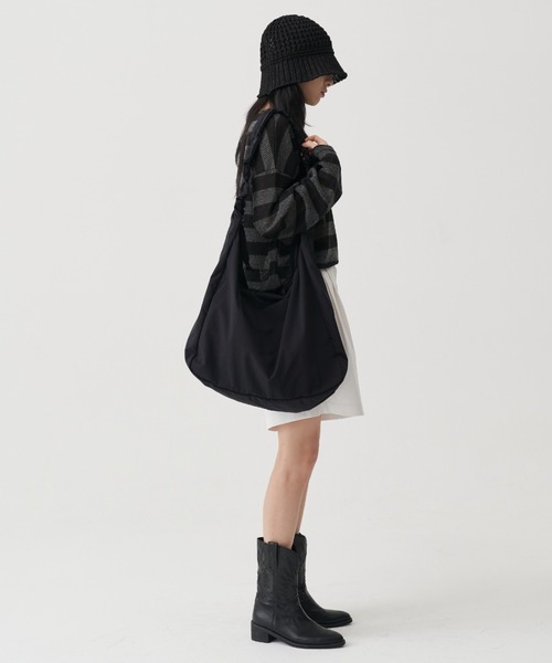 FEKETE（フェケテ）の「FEKETE PAPER SUMMER BUCKET HAT（ハット・メンズ・ブラック・FREE）」の8枚目の写真