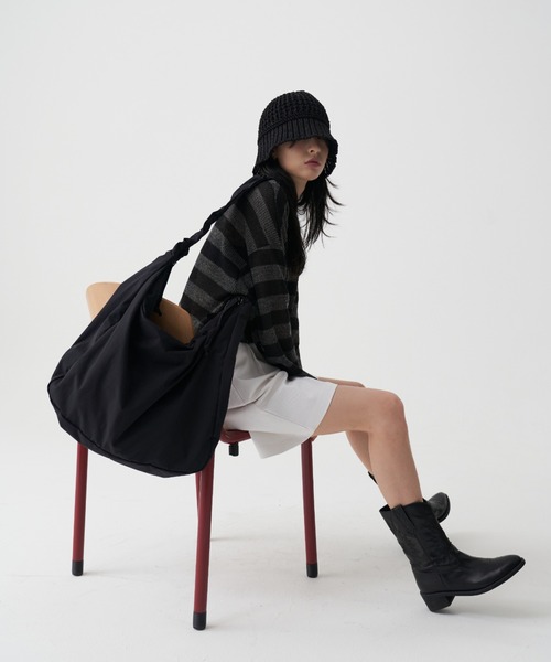 FEKETE（フェケテ）の「FEKETE PAPER SUMMER BUCKET HAT（ハット・メンズ・ブラック・FREE）」の2枚目の写真