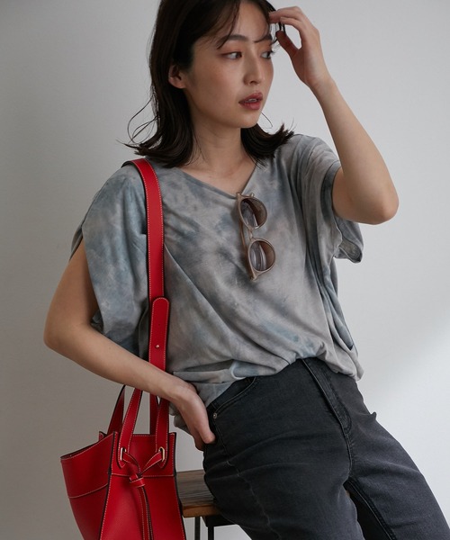 vis-`a-vis（ビサビ）の「【WEB限定】タイダイ染ドレープTシャツ（Tシャツ/カットソー・レディース・サックスブルー/グリーン系その他・FREE）」の17枚目の写真