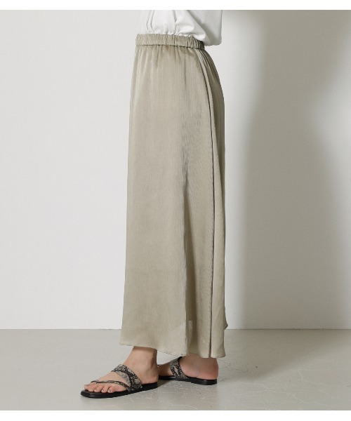 AZUL by moussy(アズールバイマウジー)の「SHEER SHINY LONG SKIRT/シアーシャイニーロングスカート(スカート・レディース・ダークブラウン/ライトカーキ・SMALL/MEDIUM)」の16枚目の写真