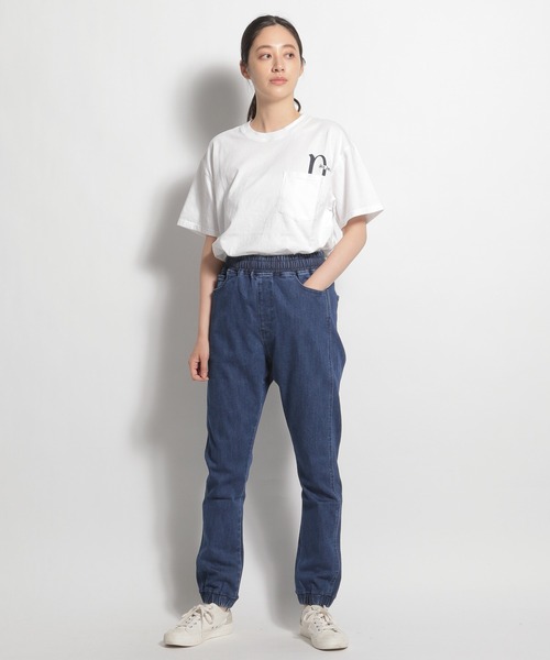 niko and...（ニコアンド）の「[niko and ...JEANS 2021AW]スリムコンフォートデニムパンツ（デニムパンツ・レディース・ブラック/ブルー・MEDIUM/LARGE）」の4枚目の写真