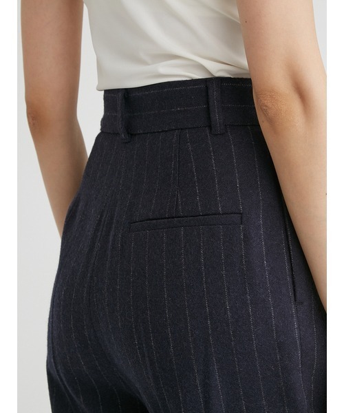 Mila Owen（ミラオーウェン）の「スーツUP STRIPEジョッパースリットパンツ（スラックス・レディース・ストライプ・1/0）」の9枚目の写真