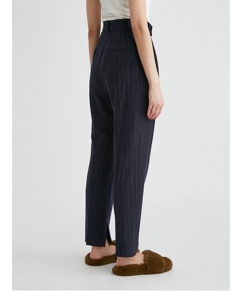 Mila Owen（ミラオーウェン）の「スーツUP STRIPEジョッパースリットパンツ（スラックス・レディース・ストライプ・1/0）」の3枚目の写真