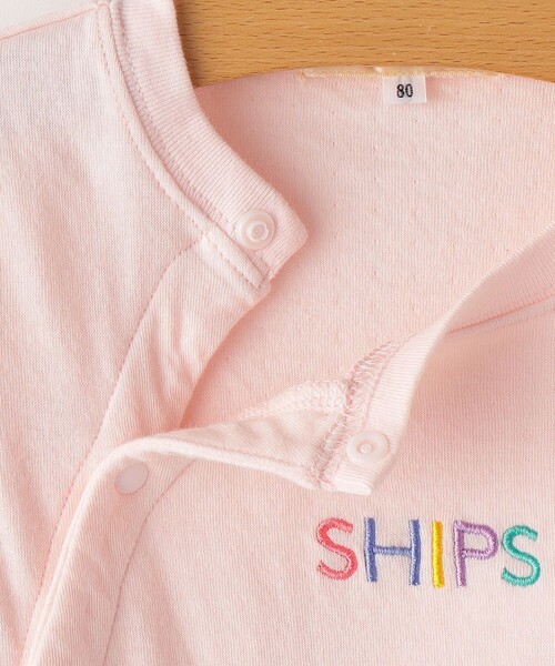 SHIPS(シップス)の「SHIPS KIDS:接結 ロゴ 長袖 ロンパース(ロンパース・キッズ・ナチュラル/ネイビー/ピンク・80/70)」の8枚目の写真