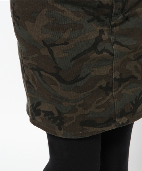 JOURNAL STANDARD（ジャーナルスタンダード）の「カツラギストレッチ カモフラプリントタイトスカート #（スカート・レディース・カーキ・38/36/40）」の5枚目の写真