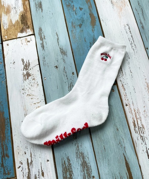 MILKFED.(ミルクフェド)の「CHERRY EMBROIDERY SOCKS(ソックス/靴下・レディース・ホワイト/ブラック/アッシュ・ONE SIZE)」の7枚目の写真