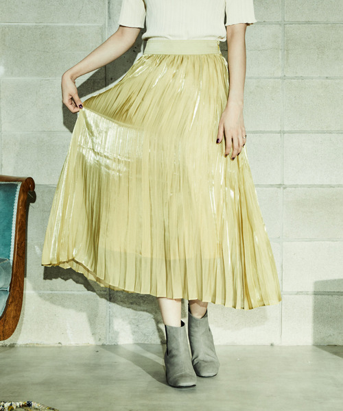 alcali（アルカリ）の「エアメタルサテンプリーツスカート（スカート・レディース・ブルー/イエロー/キャメル・FREE）」の3枚目の写真