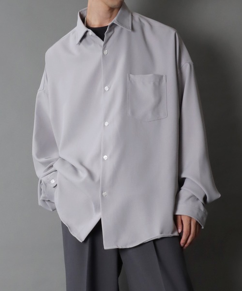 SITRY（シトリー）の「SITRY Oversize Drop shoulder Regular collar shirt/別注 ビッグシルエット  ドレープツイル  レギュラーカラーシャツ（シャツ/ブラウス・メンズ・ホワイト/チャコールグレー/ブラック/ベージュ/ブラウン/グレイッシュブルー/ライトグレー/ダークグリーン/ワイン/ブラック系その他2/ブラック系その他/ホワイト系その他・M/L）」の21枚目の写真