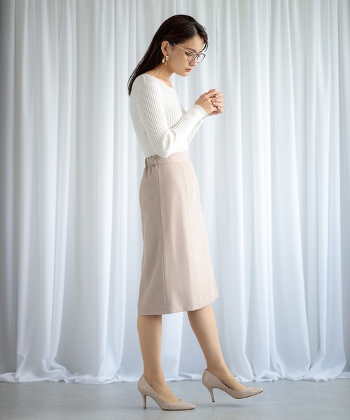 WHITE JOOLA（ホワイトジョーラ）の「【洗濯機で洗える♪オールシーズン着用出来る！2WAYストレッチで動きやすい♪】テーラードジャケット＆テーパードパンツ＆Aラインスカート3点セットスーツ（スーツセット・レディース・ブラック/ベージュ/グレー・LL/SS/S/M/L）」の12枚目の写真