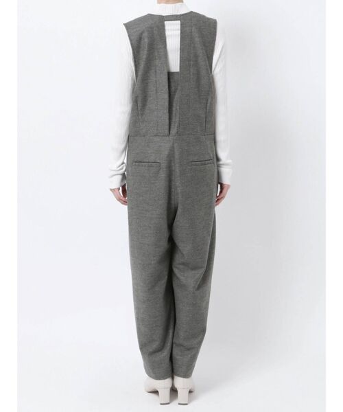 ELENDEEK（エレンディーク）の「プランジングネックコンビネゾン（つなぎ/オールインワン・レディース・グレー/ブラック/カーキ・01/02）」の11枚目の写真