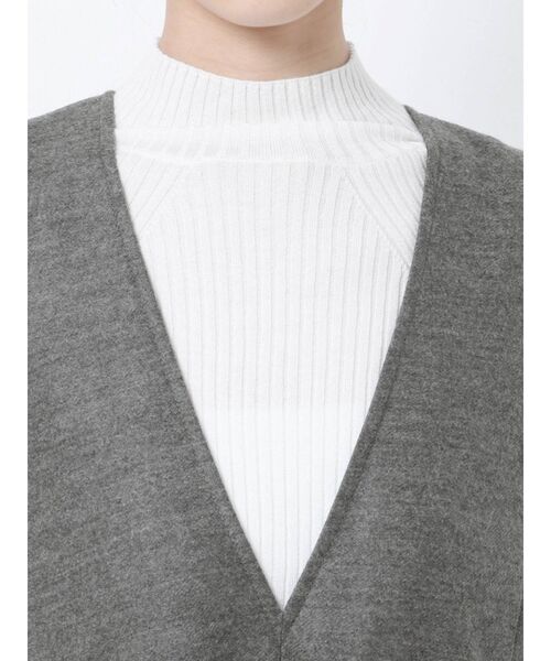 ELENDEEK（エレンディーク）の「プランジングネックコンビネゾン（つなぎ/オールインワン・レディース・グレー/ブラック/カーキ・01/02）」の10枚目の写真