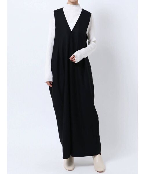 ELENDEEK（エレンディーク）の「プランジングネックコンビネゾン（つなぎ/オールインワン・レディース・グレー/ブラック/カーキ・01/02）」の20枚目の写真