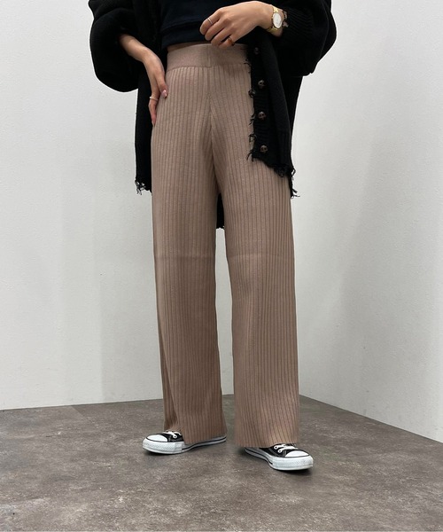 apres jour mignon(アプレジュールミニョン)の「リブニットパンツ【ZOZOTOWN限定アイテム】(その他パンツ・レディース・ダークブルー/グリーン/オレンジ/ブラック/ライトベージュ/モカ・MEDIUM/SMALL/X-LARGE)」の16枚目の写真