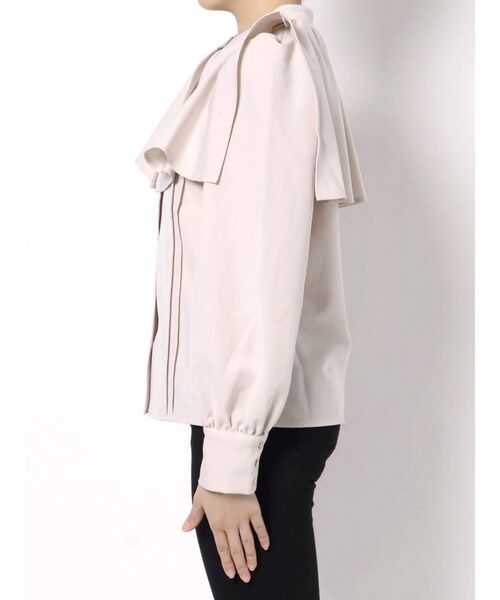 dazzlin（ダズリン）の「ケープカラー付ピンタックブラウス（シャツ/ブラウス・レディース・ブラウン/ベージュ/オフホワイト/ブラック・FREE）」の16枚目の写真