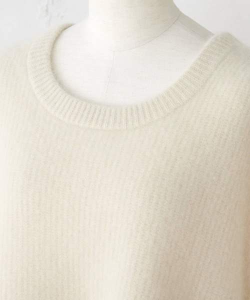 BEARDSLEY（ビアズリー）の「レイヤードで着回せるラクーンポンチョ（ニット/セーター・レディース・ホワイト/ブラック・FREE）」の22枚目の写真