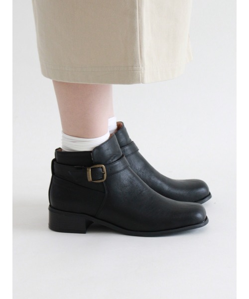 ehka sopo(エヘカソポ)の「スクエアトゥベルトブーツ(ブーツ・レディース・キャメル/ブラウン/ブラック・MEDIUM/LARGE)」の7枚目の写真