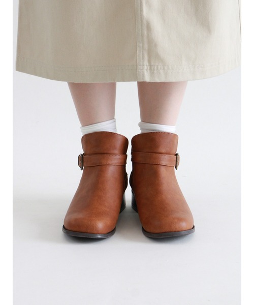 ehka sopo(エヘカソポ)の「スクエアトゥベルトブーツ(ブーツ・レディース・キャメル/ブラウン/ブラック・MEDIUM/LARGE)」の10枚目の写真