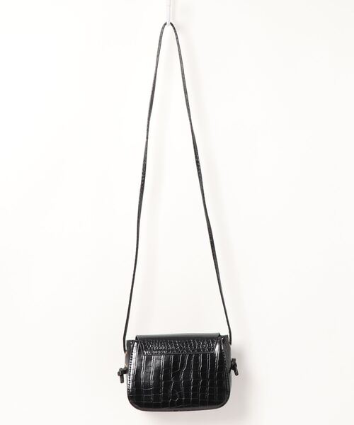 VIBGYOR Women(ヴィブジョー ウィメン)の「【urbanfemine.】ミニフラップショルダーBAG(ショルダーバッグ・レディース・ホワイト/ブラック/ベージュ/グリーン/パープル/イエロー/キャメル/ボルドー・FREE)」の19枚目の写真