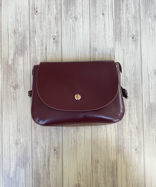 VIBGYOR Women(ヴィブジョー ウィメン)の「【urbanfemine.】ミニフラップショルダーBAG(ショルダーバッグ・レディース・ホワイト/ブラック/ベージュ/グリーン/パープル/イエロー/キャメル/ボルドー・FREE)」の9枚目の写真