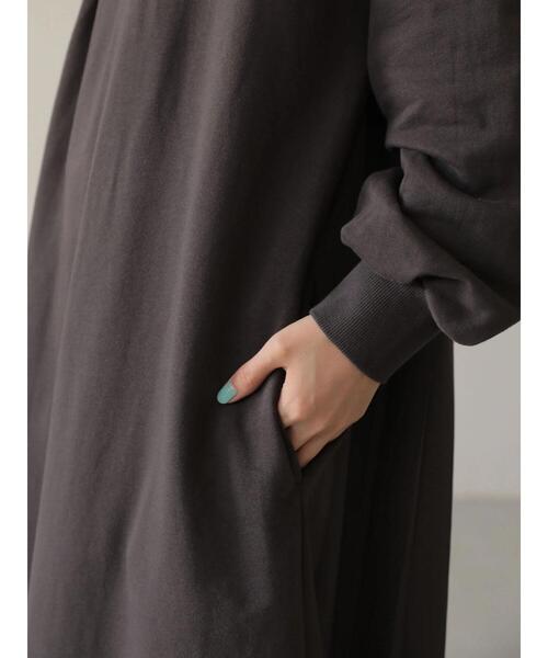 AMERICAN HOLIC（アメリカンホリック）の「プリーツドッキングミニ裏毛ワンピース（ワンピース・レディース・ネイビー/チャコールグレー・M/L）」の18枚目の写真