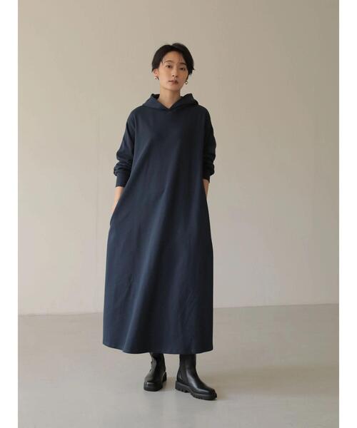 AMERICAN HOLIC（アメリカンホリック）の「プリーツドッキングミニ裏毛ワンピース（ワンピース・レディース・ネイビー/チャコールグレー・M/L）」の16枚目の写真