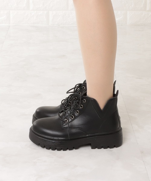 Lace Ladies（レースレディース）の「厚底レースアップショートブーツ（ブーツ・レディース・ブラック/ベージュ・23/24/22.5/24.5/23.5）」の12枚目の写真