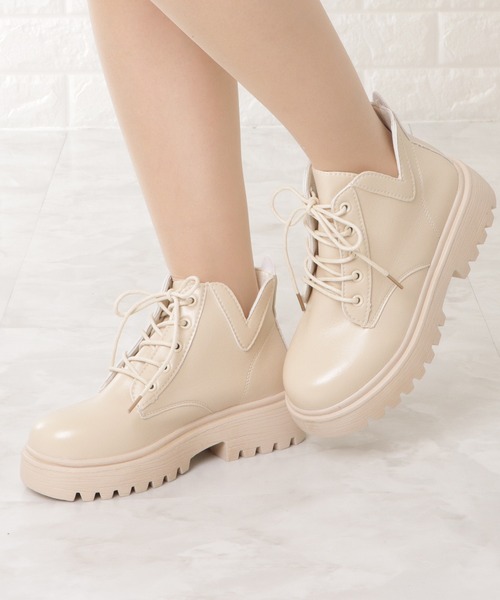 Lace Ladies（レースレディース）の「厚底レースアップショートブーツ（ブーツ・レディース・ブラック/ベージュ・23/24/22.5/24.5/23.5）」の4枚目の写真