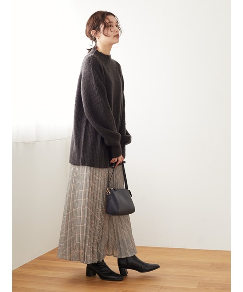 Green　Parks（グリーンパークス）の「毛ふきニットプルオーバー＊（ニット/セーター・レディース・チャコールグレー/イエロー/ブルー・FREE）」の13枚目の写真