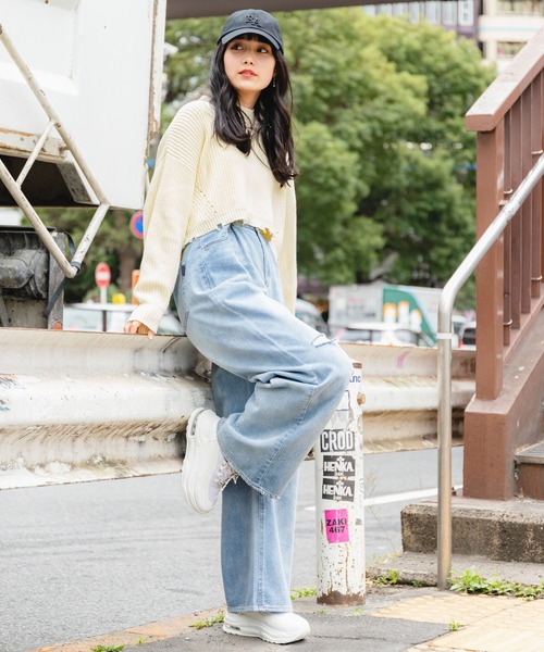 repipi armario(レピピ アルマリオ)の「USED風ウエストホックデニムパンツ(デニムパンツ・キッズ・サックスブルー/グレー/ホワイト/ブルー/ライトブルー/ホワイト系その他・SMALL/MEDIUM/LARGE)」の13枚目の写真