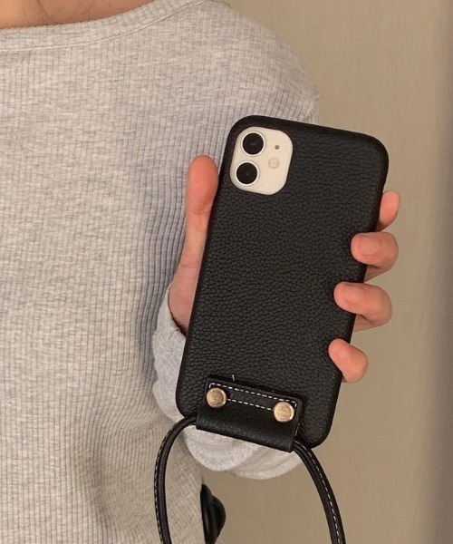 Mayree（メイリー）の「【Mayree】フェイクレザー ショルダー iPhoneケース（スマホケース/カバー・レディース・ブラック/ブラウン/グリーン・C/F/L/K/G/D/I/E/H）」の5枚目の写真