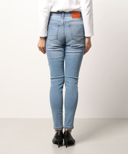 WYTHE(ワイス)の「ストレッチスキニーデニム(廃盤)(デニムパンツ・レディース・ライトブルー/ブラック/ブルー・SMALL/MEDIUM/LARGE)」の6枚目の写真