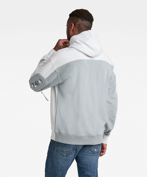G-STAR（ジースター）の「HALF ZIP LOOSE HOODED SWEATER/パーカー/オーバーサイズ（パーカー・メンズ・ライトグレー/ブラウン系その他・LARGE/SMALL/MEDIUM/X-LARGE/X-SMALL）」の4枚目の写真