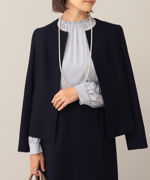 UNTITLED（アンタイトル）の「◆トリアセストレッチ ノーカラージャケット【洗える・抗菌防臭】（ノーカラージャケット・レディース・ブラック/ベージュ/ダークネイビー/ネイビー系9・02/01/03/00/04/42/44/48）」の3枚目の写真