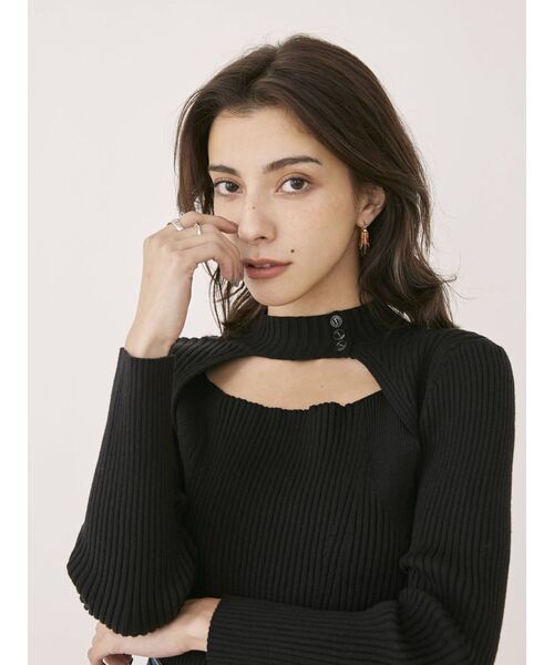 EVRIS（エヴリス）の「フロントオープンボトルネックニットトップス（ニット/セーター・レディース・オレンジ/ブルー/ブラック・FREE）」の4枚目の写真