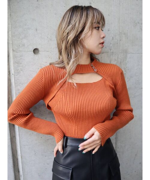 EVRIS（エヴリス）の「フロントオープンボトルネックニットトップス（ニット/セーター・レディース・オレンジ/ブルー/ブラック・FREE）」の17枚目の写真