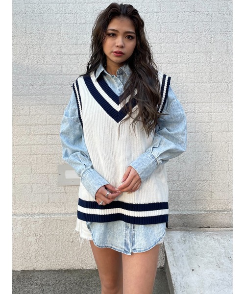 EGOIST（エゴイスト）の「ウエストタックデザインデニムシャツ（シャツ/ブラウス・レディース・サックスブルー・FREE）」の12枚目の写真