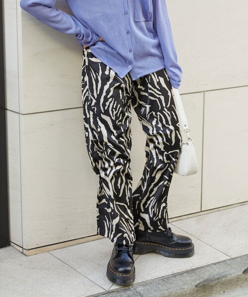 PUBLUX(パブリュクス)の「【PUBLUX/パブリュクス】 アニマル柄プリントパンツ(その他パンツ・レディース・オレンジ系その他/ゼブラ・フリ-)」の8枚目の写真