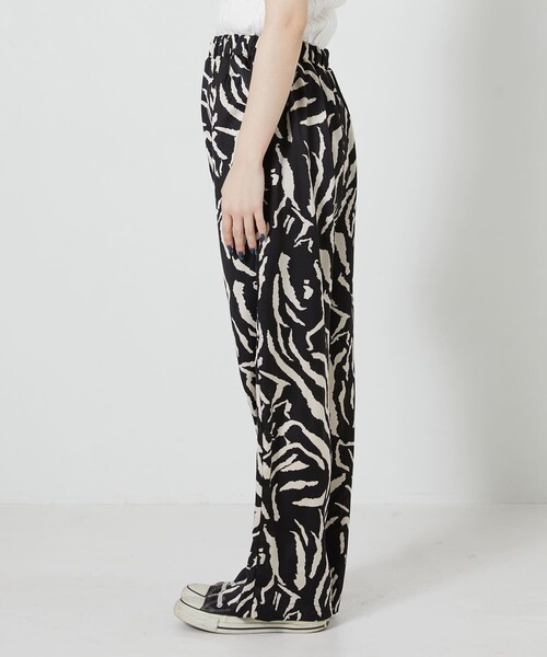 PUBLUX(パブリュクス)の「【PUBLUX/パブリュクス】 アニマル柄プリントパンツ(その他パンツ・レディース・オレンジ系その他/ゼブラ・フリ-)」の13枚目の写真