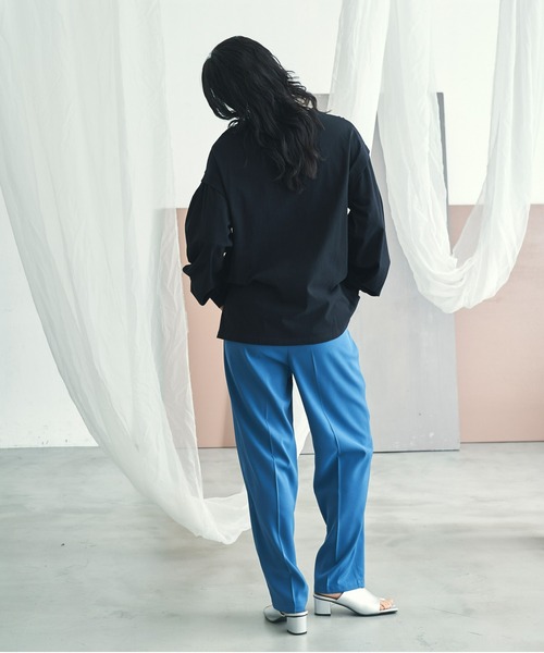 VACANCY(ヴァカンシー)の「2WAYスリーブTシャツ(Tシャツ/カットソー・レディース・オレンジ/ブルー/ホワイト/ブラック・FREE)」の5枚目の写真