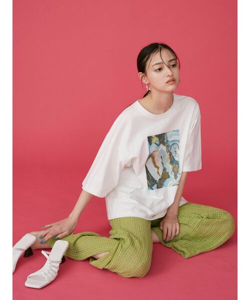 MURUA（ムルーア）の「メッシュスリットパンツ【セットアップ着用可】（スウェットパンツ・レディース・ブラック/グリーン/アイボリー・FREE）」の14枚目の写真