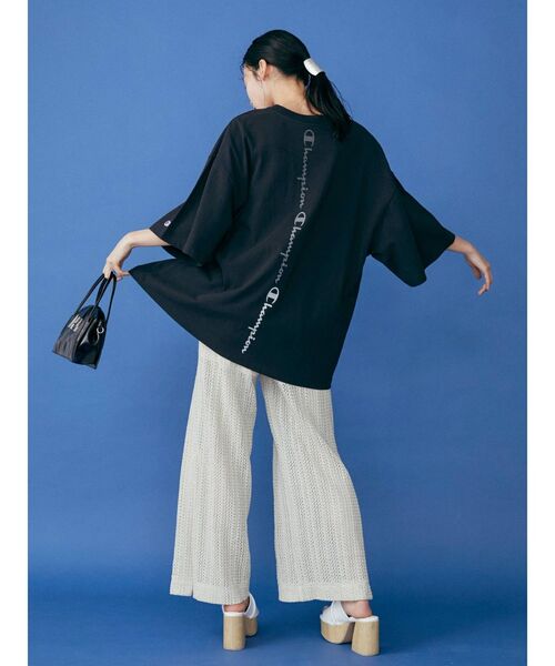 MURUA（ムルーア）の「メッシュスリットパンツ【セットアップ着用可】（スウェットパンツ・レディース・ブラック/グリーン/アイボリー・FREE）」の4枚目の写真