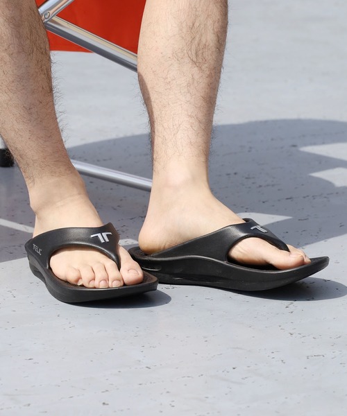 TELIC(テリック)の「TELIC/テリック ENERGY FLIP FLOP サンダル リカバリーサンダル(サンダル・メンズ・ブルー/ピンク/オレンジ系その他/ブラック/ダークブラウン/ブルー系その他/オレンジ系その他2/ベージュ/レッド系その他/ブラック×シルバー/ホワイト/グレー/ライム/マルチ/レッド系その他2/スモークグレー/ダークネイビー/ミント/オレンジ/ブラウン/ターコイズブルー/アイボリー/キャメル/ライトグリーン・S/XL/ML/M/L/XS)」の5枚目の写真