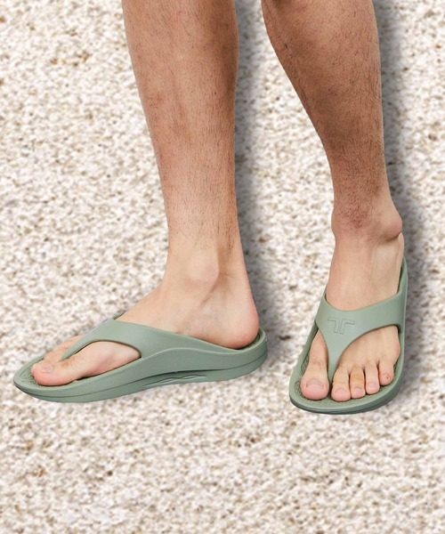 TELIC(テリック)の「TELIC/テリック ENERGY FLIP FLOP サンダル リカバリーサンダル(サンダル・メンズ・ブルー/ピンク/オレンジ系その他/ブラック/ダークブラウン/ブルー系その他/オレンジ系その他2/ベージュ/レッド系その他/ブラック×シルバー/ホワイト/グレー/ライム/マルチ/レッド系その他2/スモークグレー/ダークネイビー/ミント/オレンジ/ブラウン/ターコイズブルー/アイボリー/キャメル/ライトグリーン・S/XL/ML/M/L/XS)」の12枚目の写真