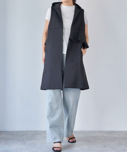 each（イーチ）の「【春夏生地】ボンディングアシメフリルロングベスト